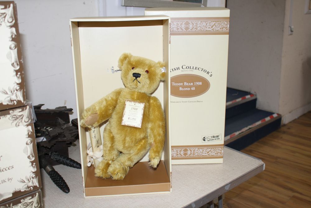 Four limited edition Steiff teddy bears; Teddy Bear 1908 Blond 40, 1911 Replica, Teddy Bear brown tipped 35 1995 and Teddy Bear 1908 Bl